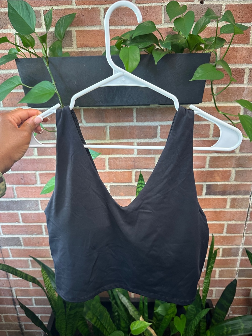 đ¤ Black Workout Crop Tank Top Bra â NWT